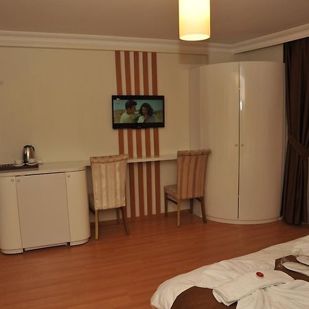 Pera 26 Aparthotel Isztambul Kültér fotó