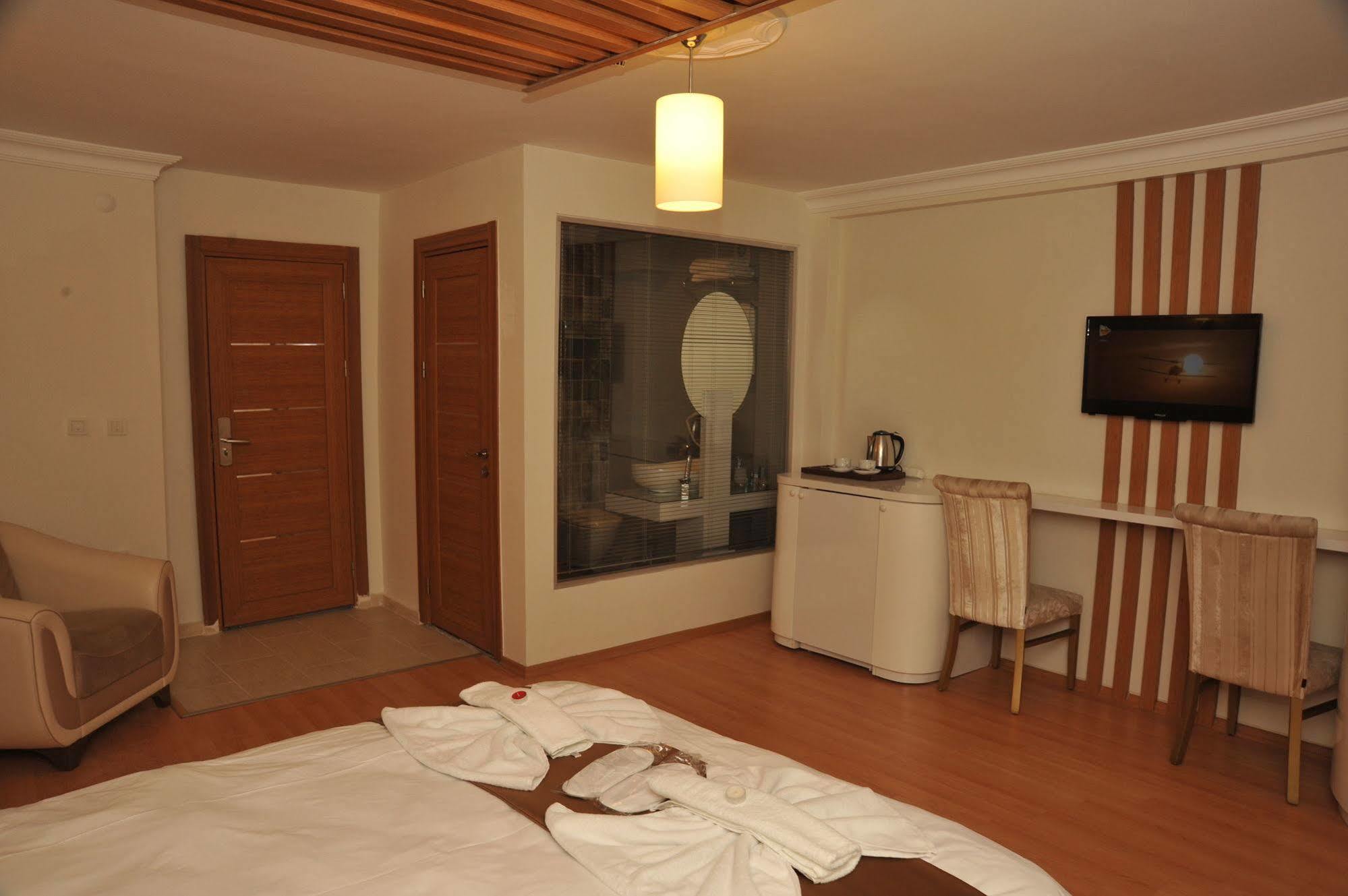 Pera 26 Aparthotel Isztambul Kültér fotó