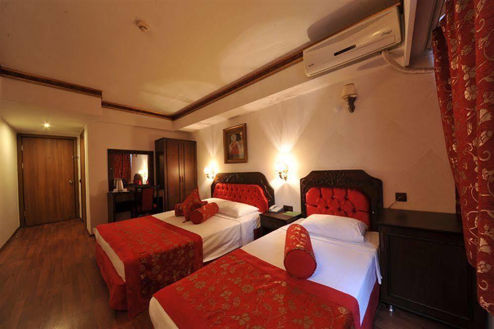 Pera 26 Aparthotel Isztambul Kültér fotó